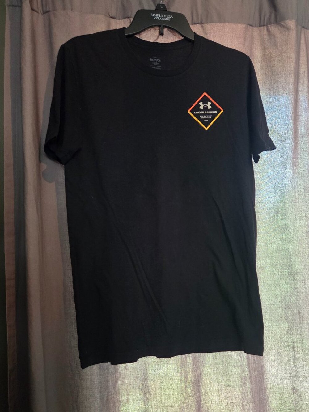 Under Armour Shirt Loose Fit Men’s, Size Small